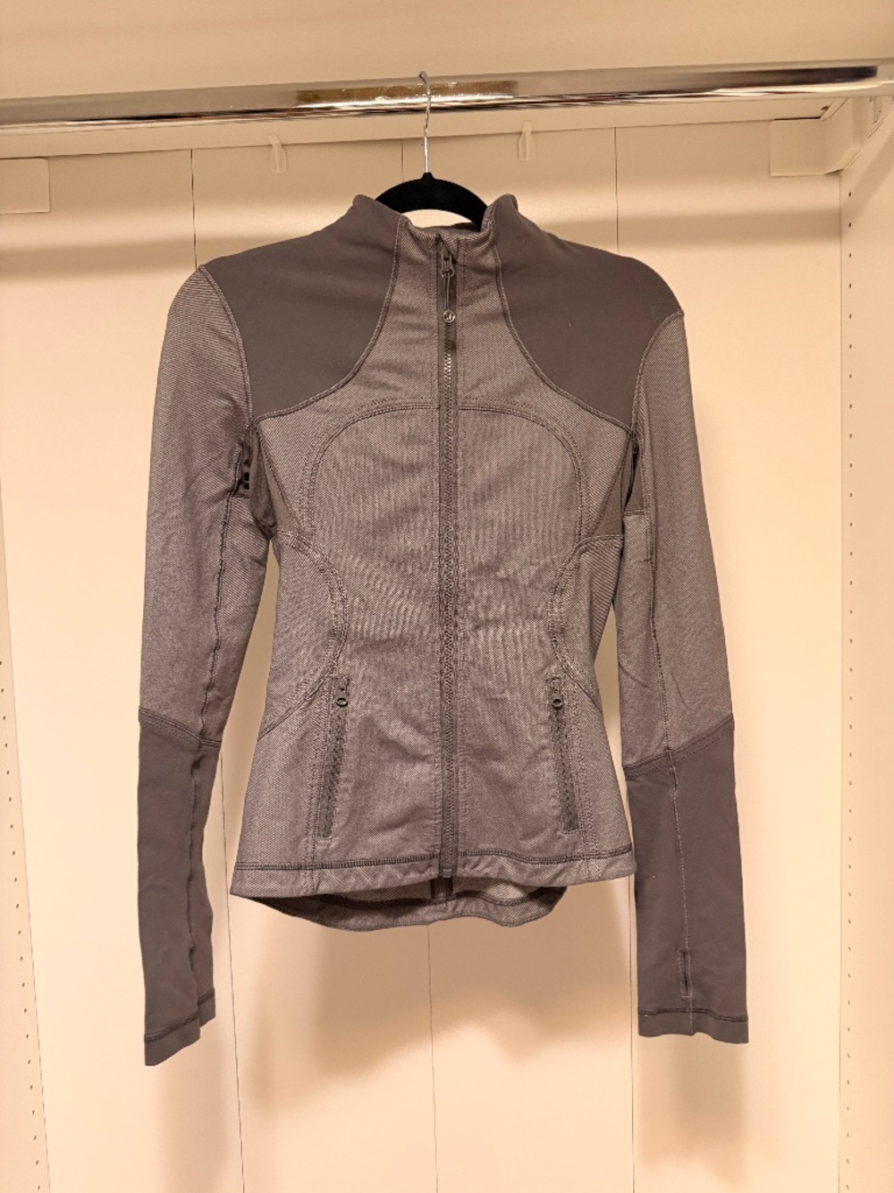 Lululemon zip up